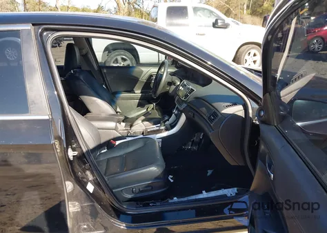 2013 Honda Accord Sdn Ex-L z USA, uszkodzony, nr VIN 1HGCR2F82DA187576